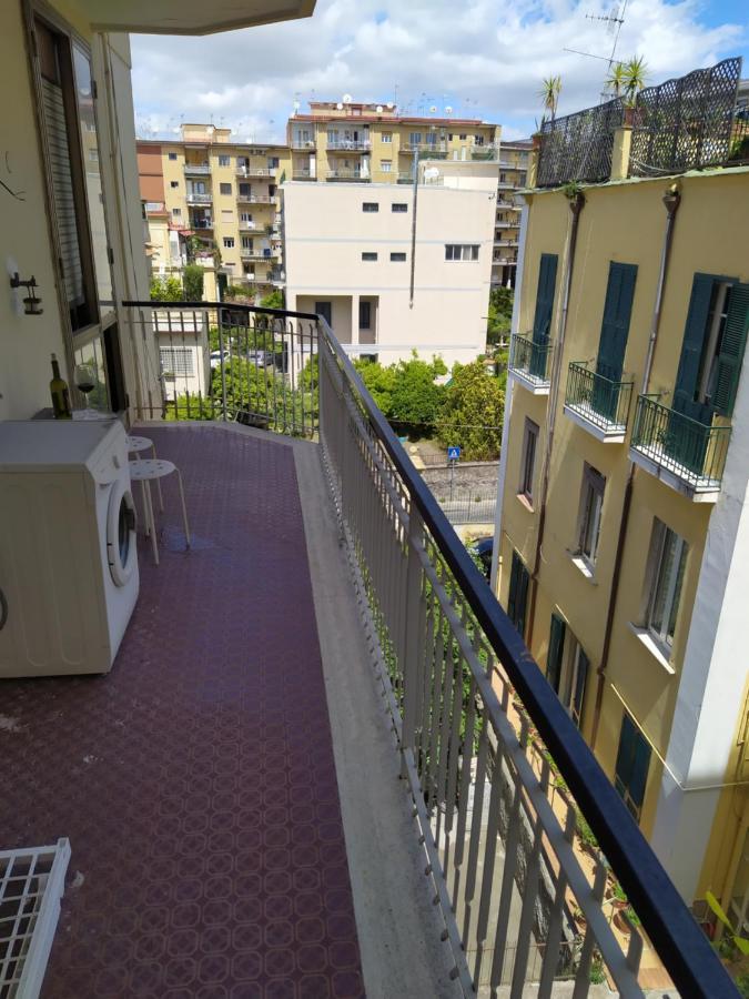 Vesuvio Corner - Spacious And Colorful Apartment In San Giorgio, Very Close To Napoli, Ideal For Families And Groups, Close To Pompeii, Sorrento... San Giorgio a Cremano Luaran gambar